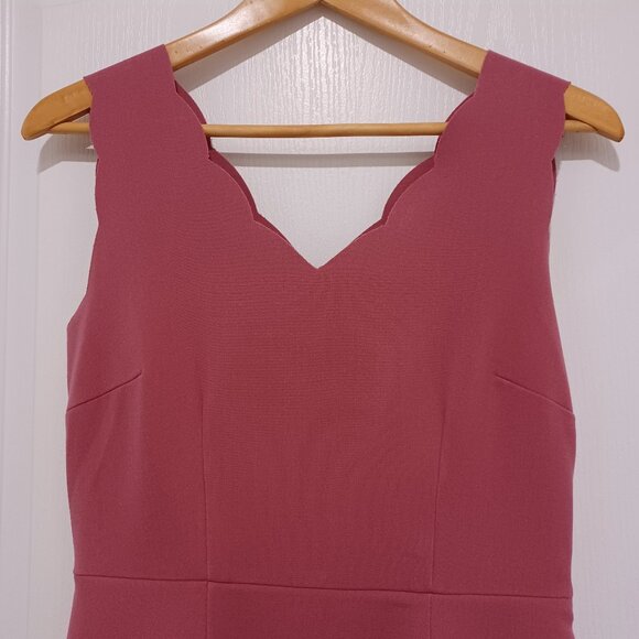 Ricki's Dress - Petal Neck Detail - Picture 3 of 4